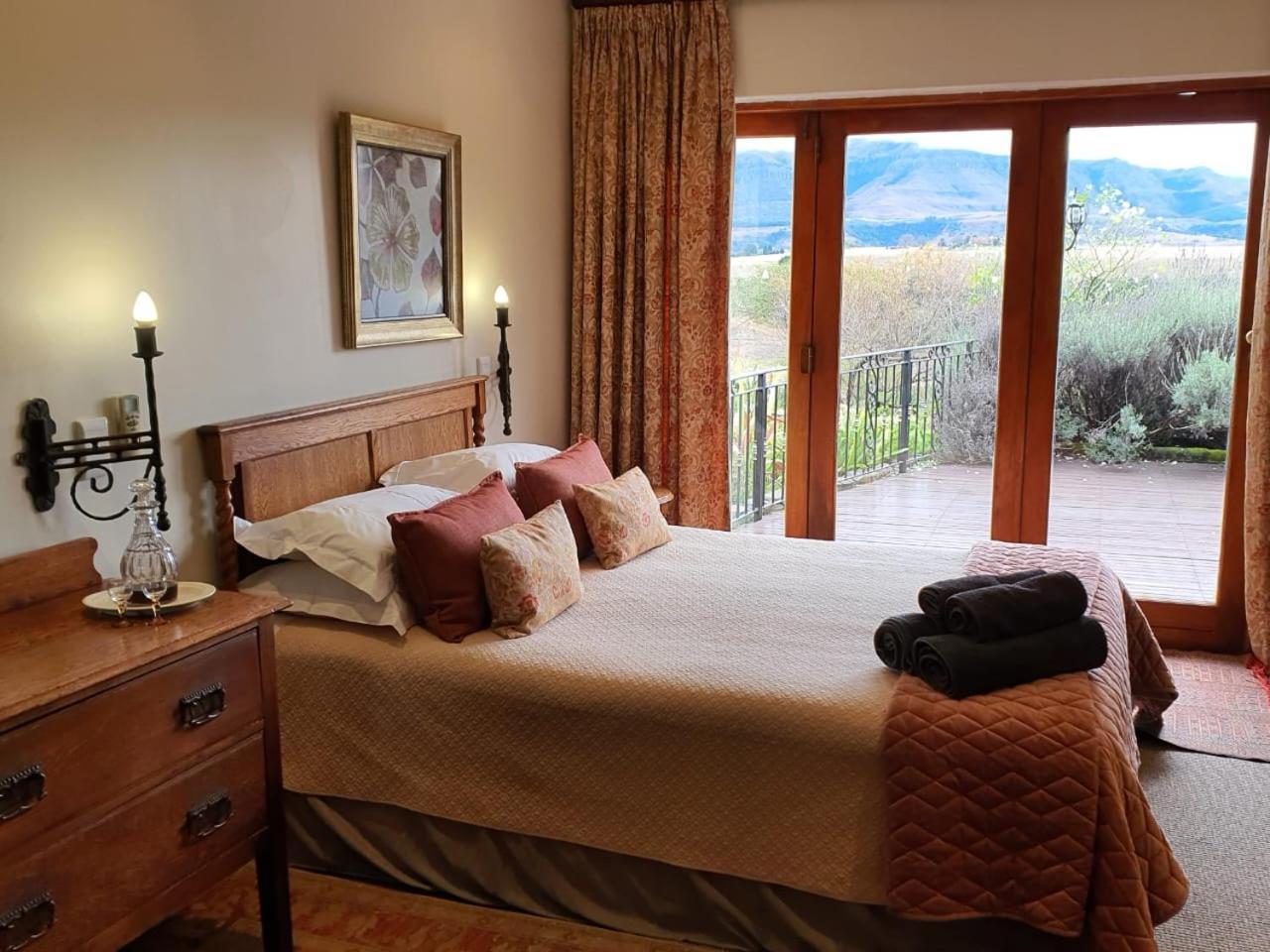 Inkungu Lodge Champagne Valley Eksteriør billede
