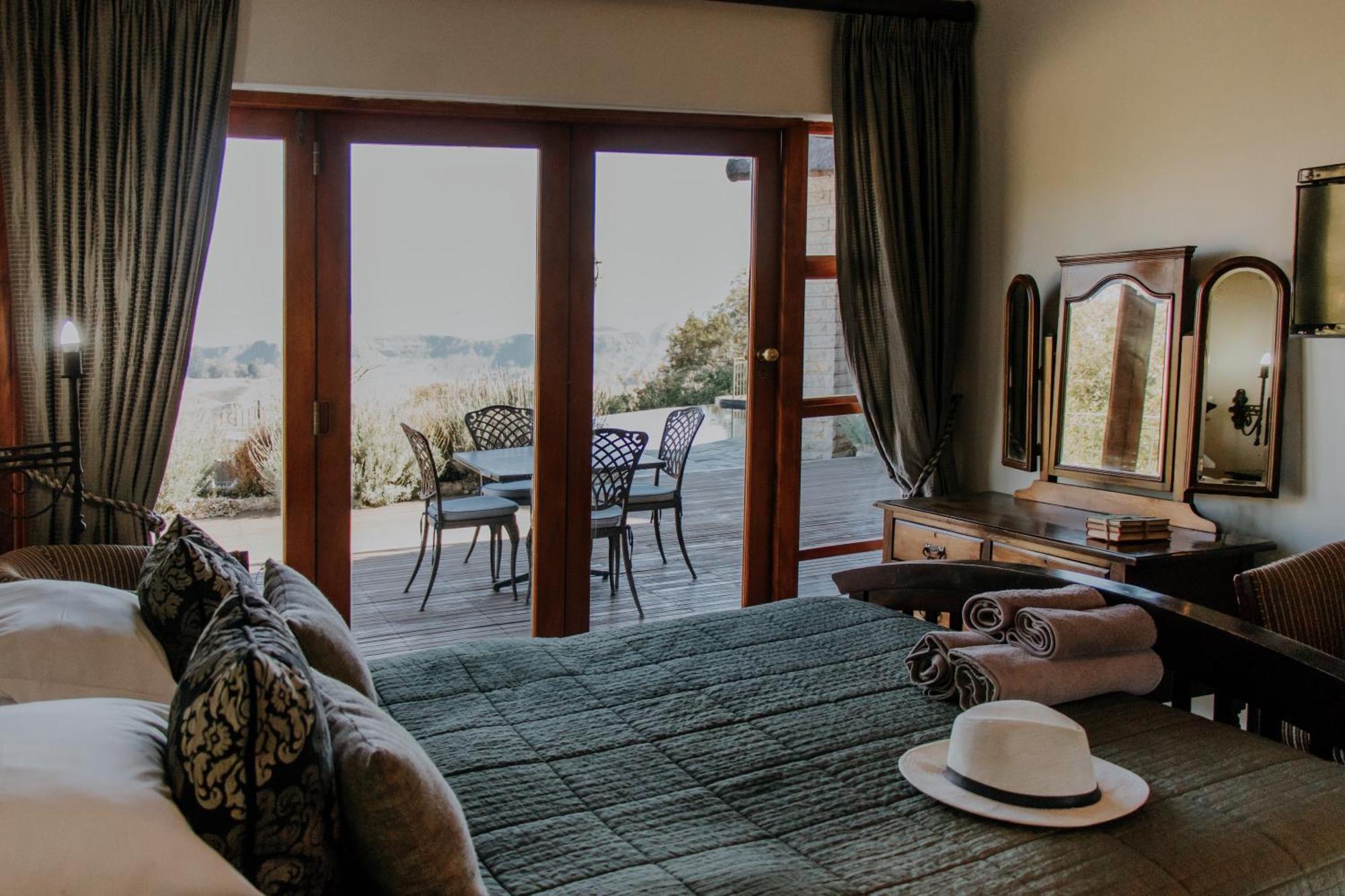 Inkungu Lodge Champagne Valley Eksteriør billede